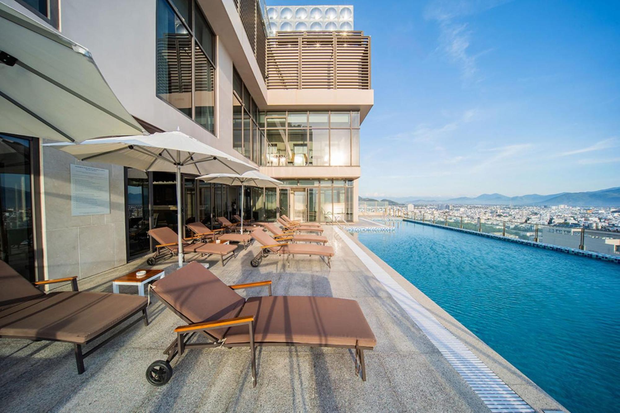 Green Beach Hotel Nha Trang Zewnętrze zdjęcie